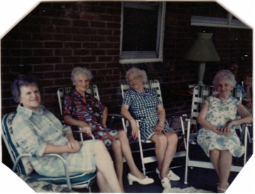 Photo of Farant Sisters